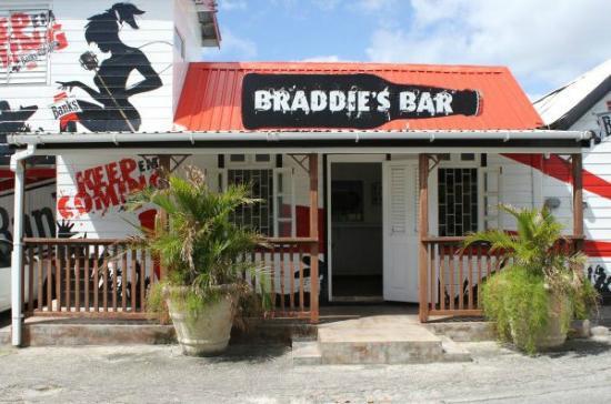 Braddies Bar